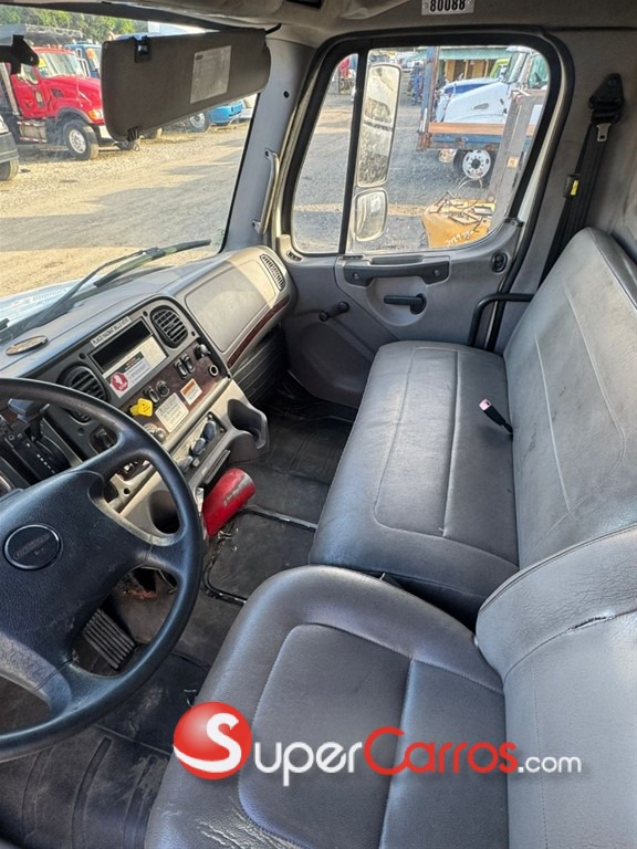 2017 Freightliner M2 — foto 8 / 9