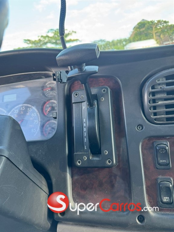 2017 Freightliner M2 — foto 9 / 9