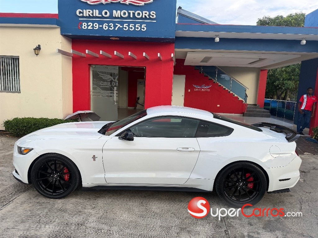 2016 Ford Mustang — foto 2 / 12