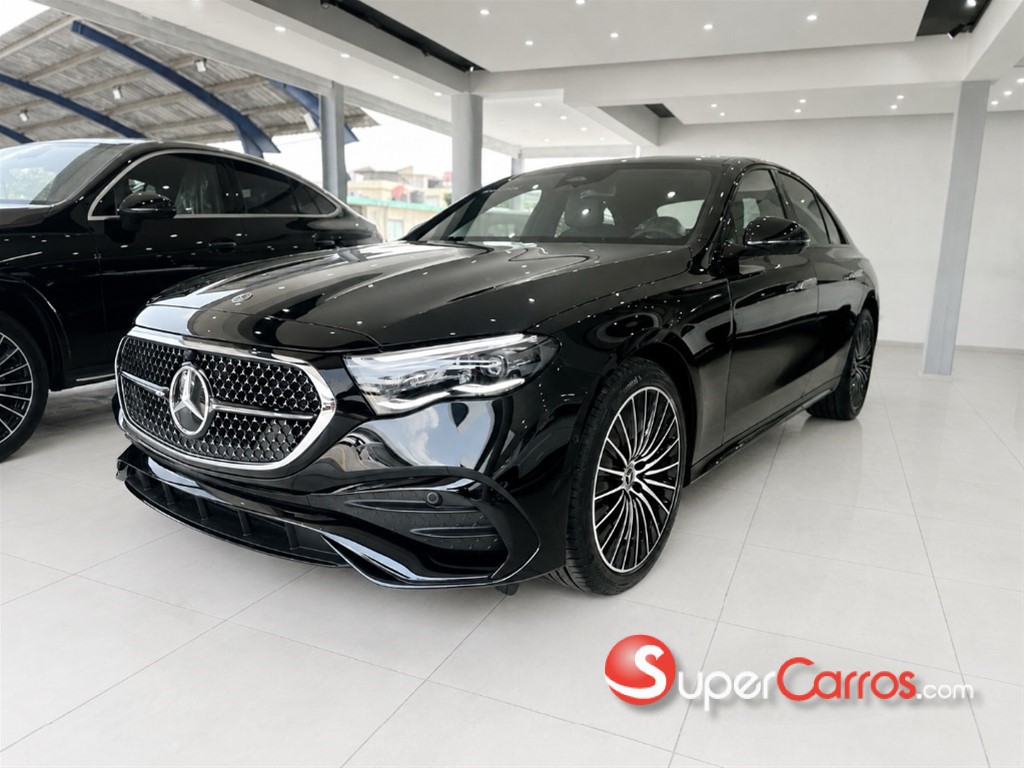 2026 Mercedes-Benz Clase E 450 4Matic — foto 3 / 12