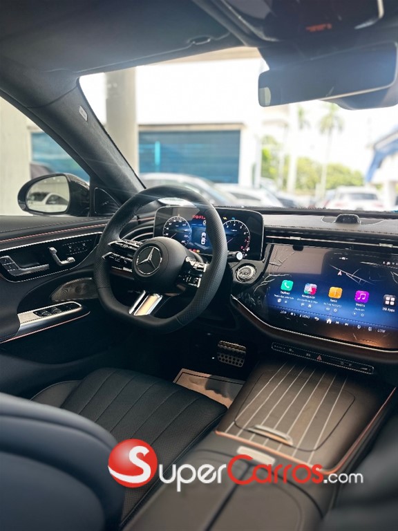 2026 Mercedes-Benz Clase E 450 4Matic — foto 5 / 12