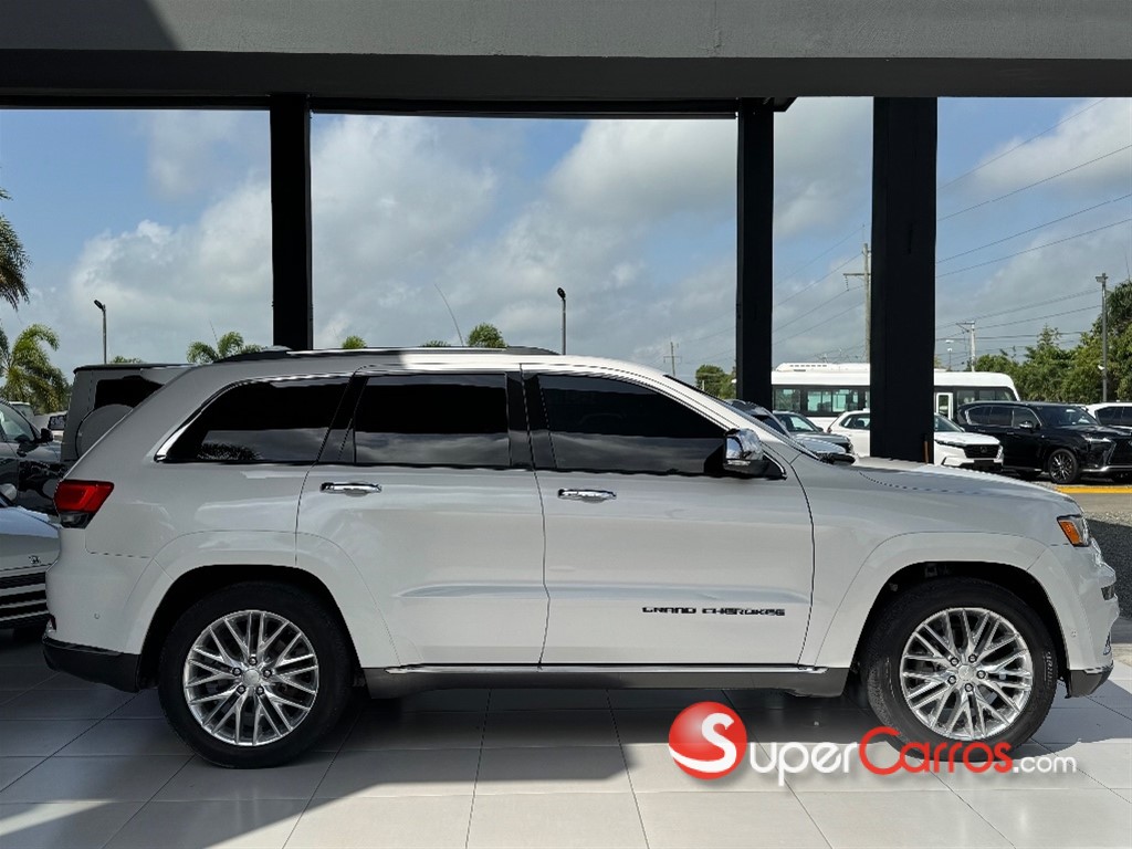 2018 Jeep Grand Cherokee SUMMIT — foto 3 / 12