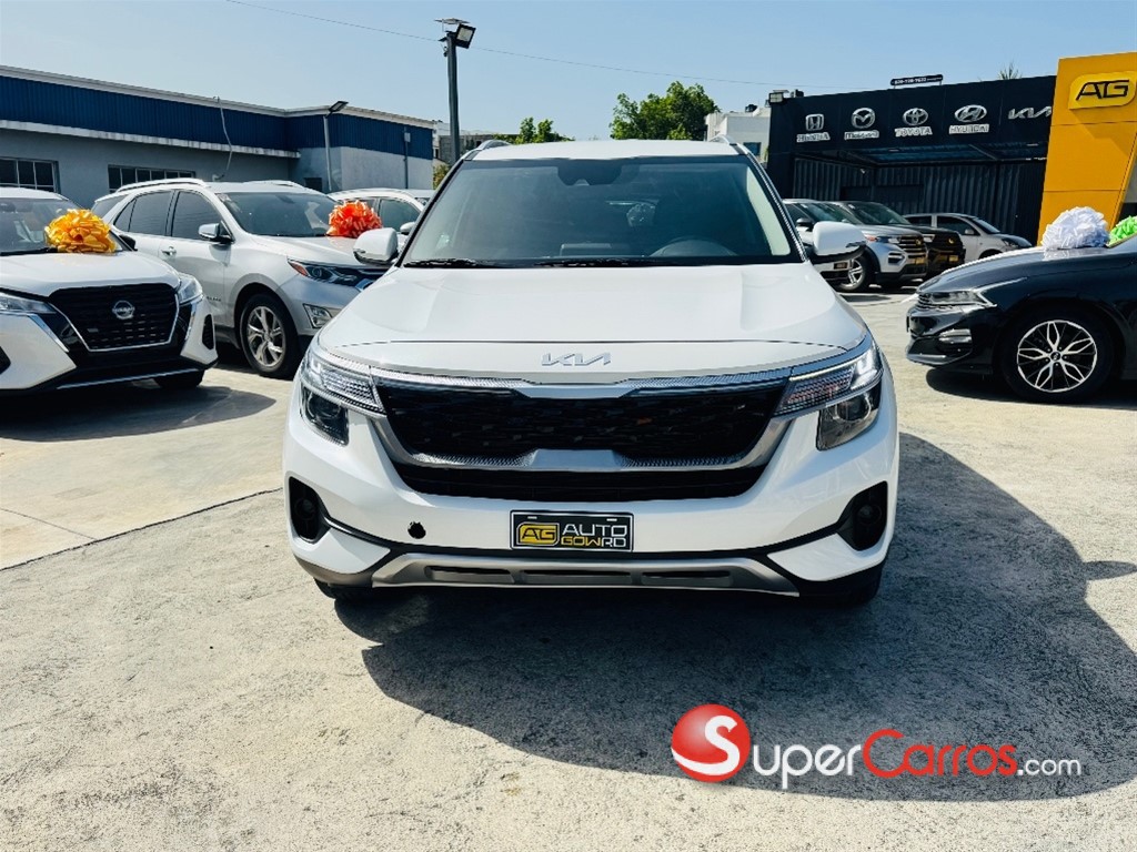 2023 Kia Seltos — foto 2 / 12