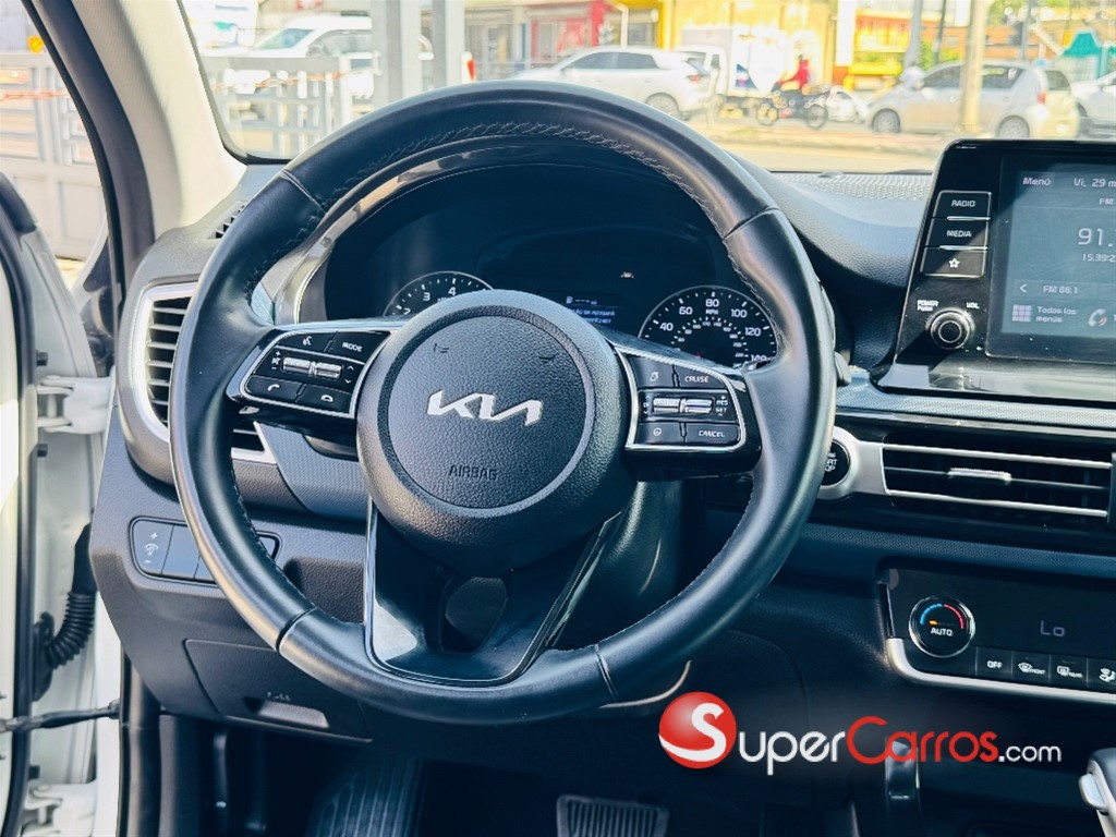 2023 Kia Seltos — foto 10 / 12