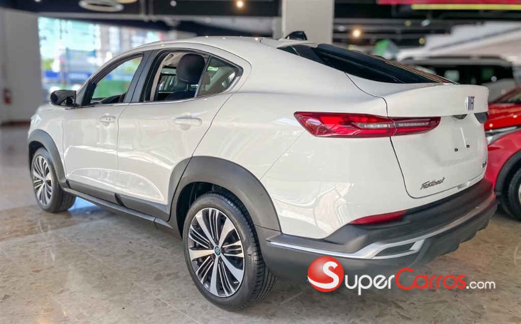 2024 Fiat Fastback Audace — foto 4 / 11