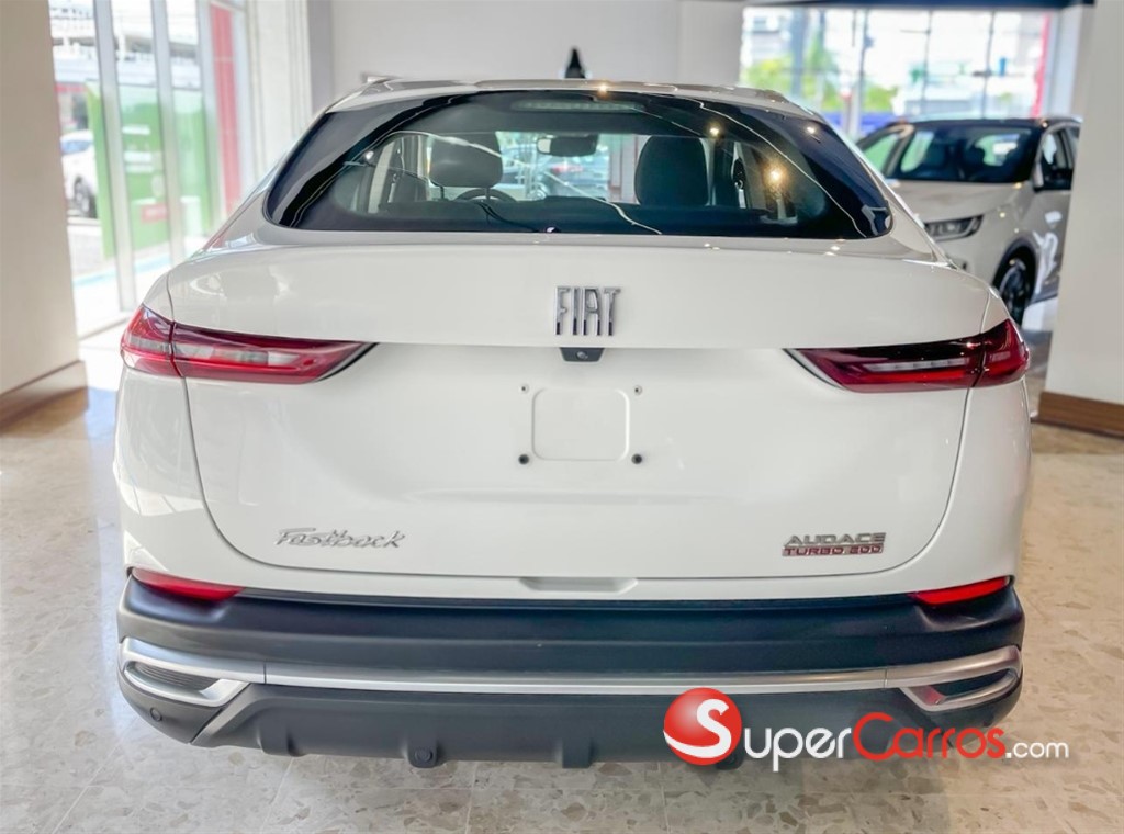 2024 Fiat Fastback Audace — foto 5 / 11