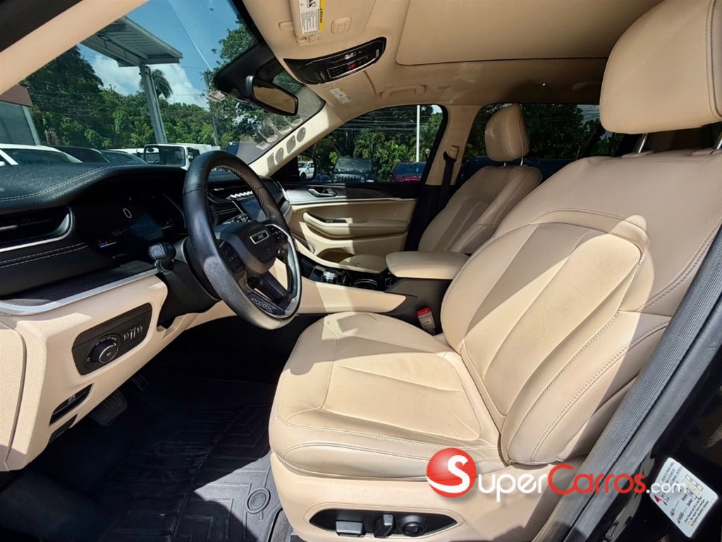 2021 Jeep Grand Cherokee Limited 4x4 — foto 7 / 10