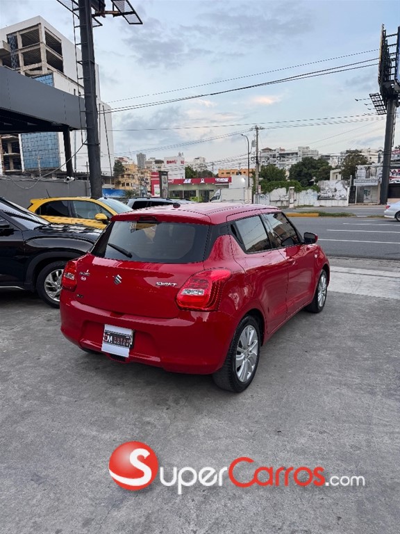 2019 Suzuki Swift — foto 7 / 12