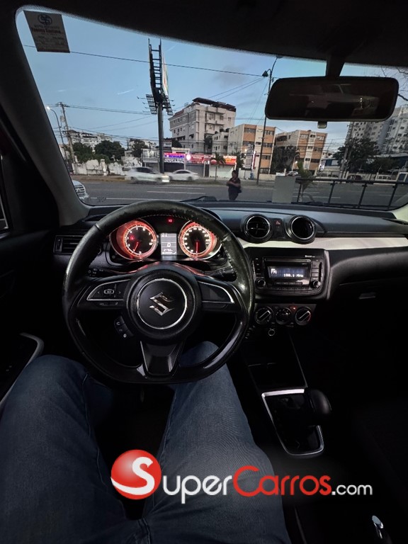 2019 Suzuki Swift — foto 10 / 12