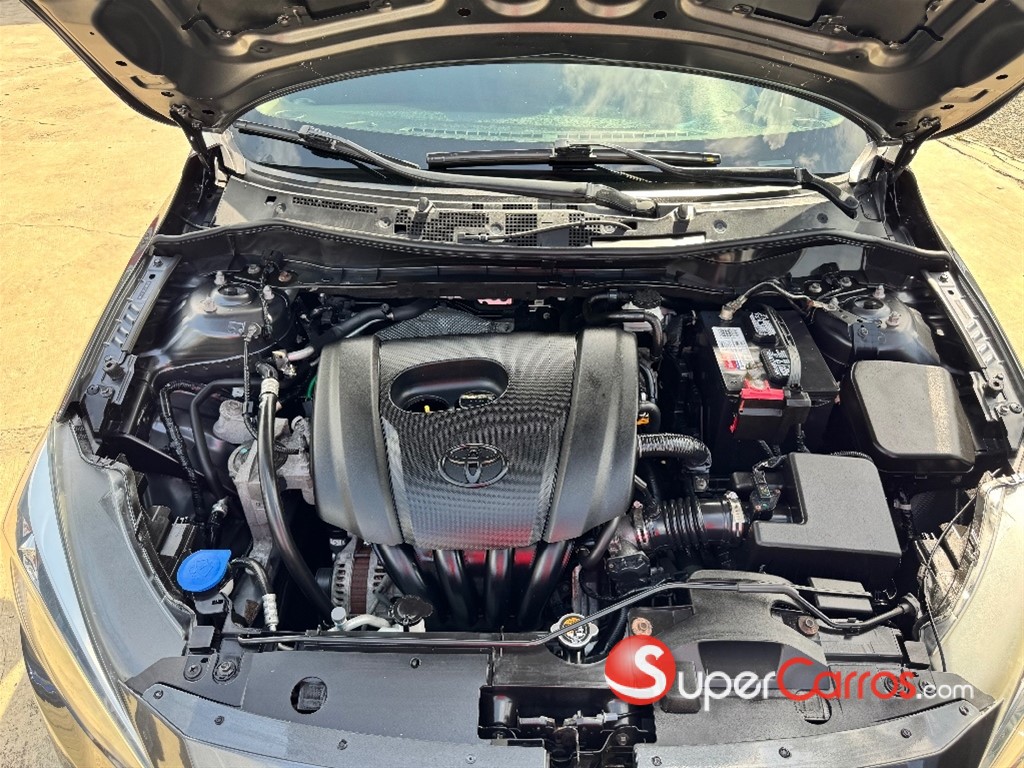 2020 Toyota Yaris Hatchback — foto 9 / 11