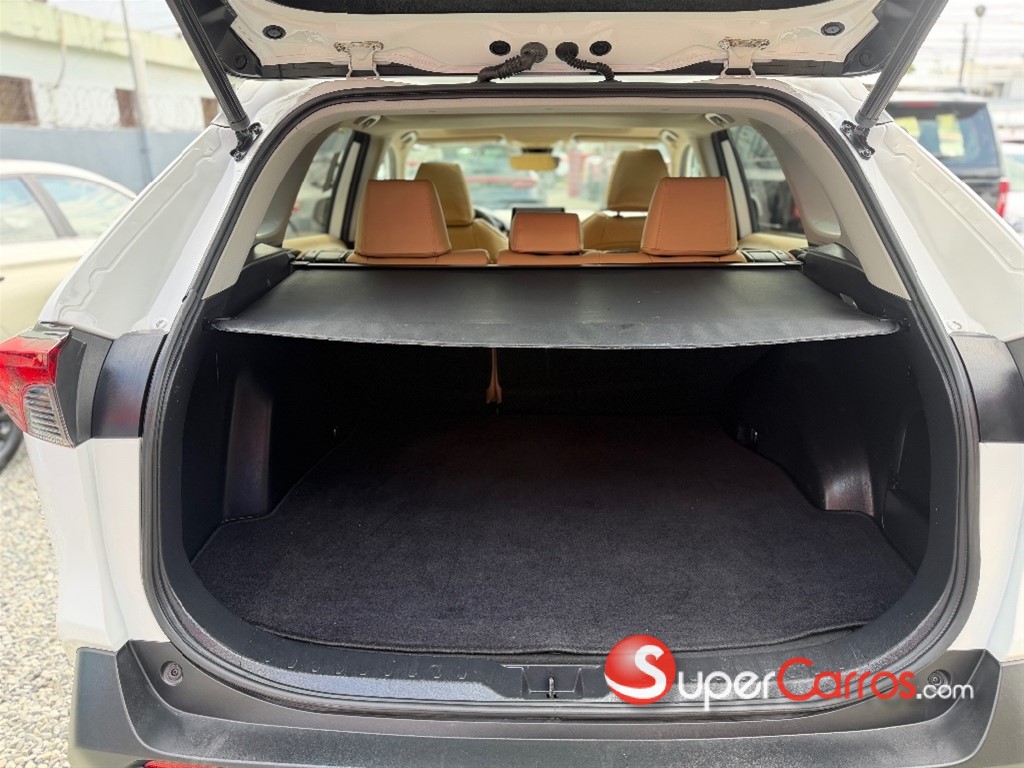2021 Toyota RAV4 XLE — foto 12 / 12