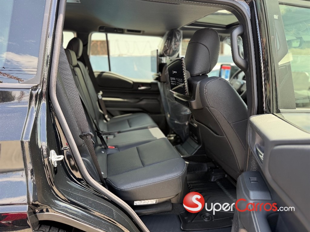 2026 Toyota Land Cruiser Prado All Rounder 02 — foto 10 / 12