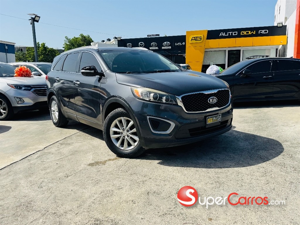 2017 Kia Sorento LX