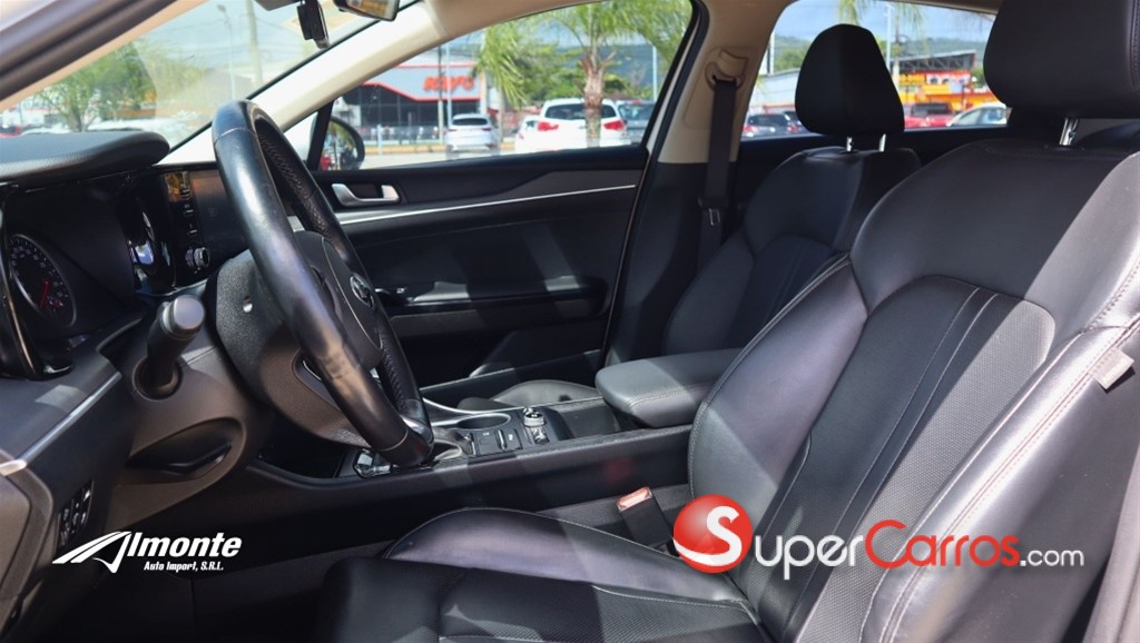 2021 Kia K-5 — foto 9 / 10
