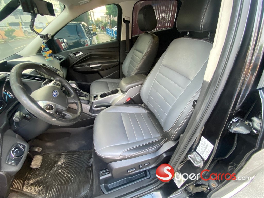 2015 Ford Escape — foto 3 / 12