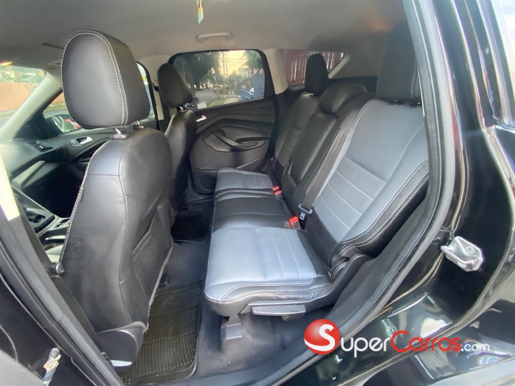 2015 Ford Escape — foto 4 / 12