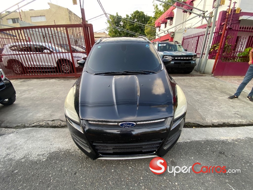 2015 Ford Escape — foto 10 / 12