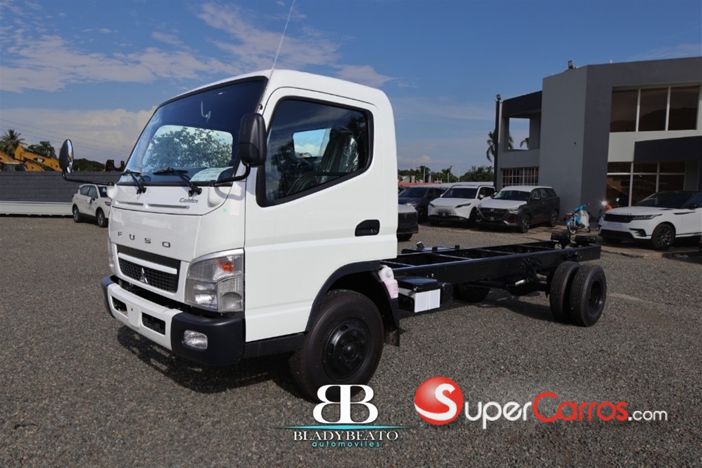 2027 Mitsubishi Motors Fuso Canter
