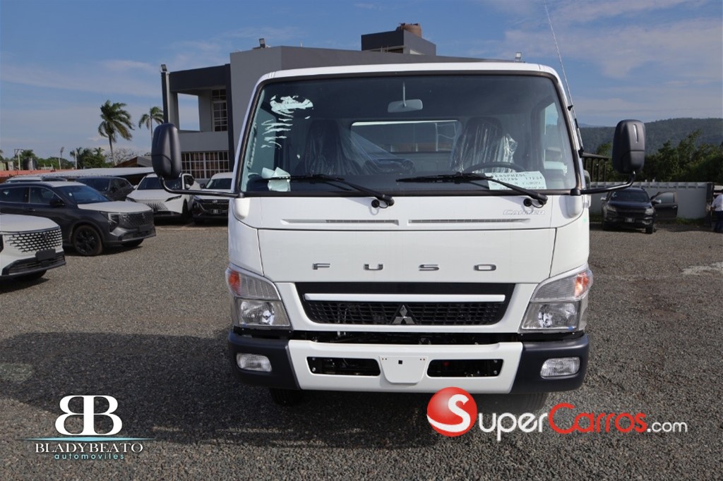 2027 Mitsubishi Motors Fuso Canter — foto 7 / 11