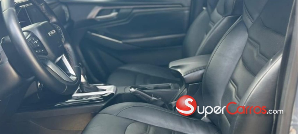 2024 Isuzu DMAX LSE — foto 4 / 12
