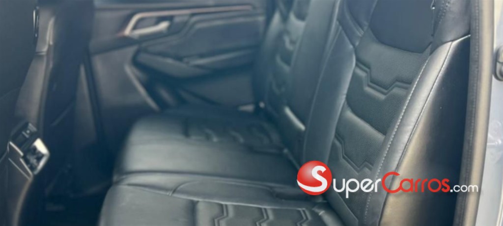 2024 Isuzu DMAX LSE — foto 6 / 12