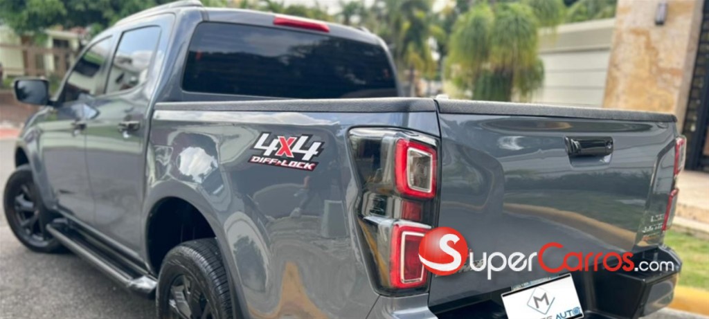 2024 Isuzu DMAX LSE — foto 8 / 12