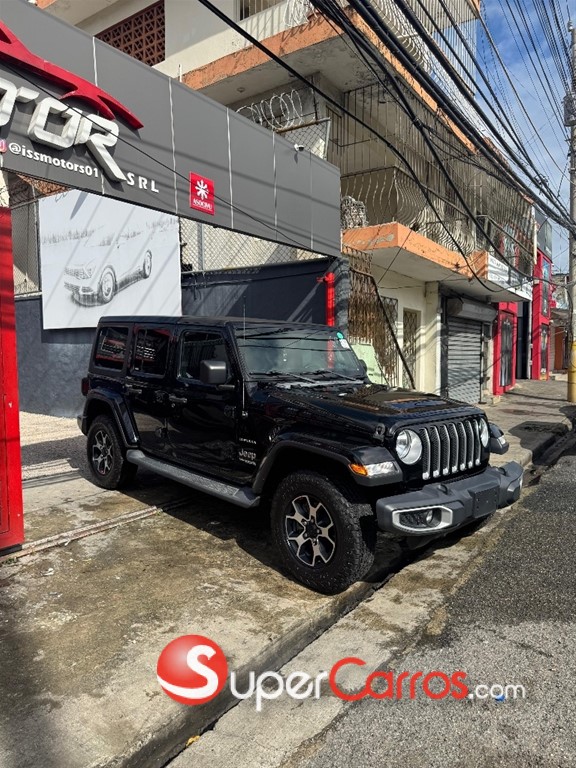 2020 Jeep Wrangler Sahara Unlimited — foto 2 / 10