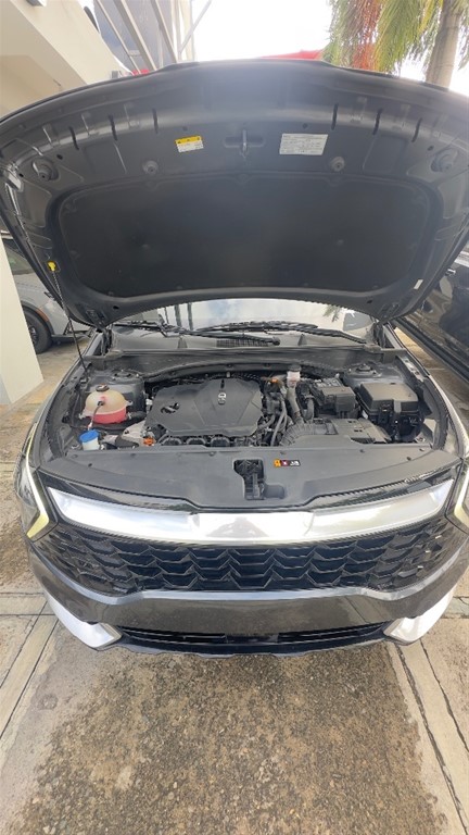 2023 Kia Sportage X-LINE — foto 9 / 12