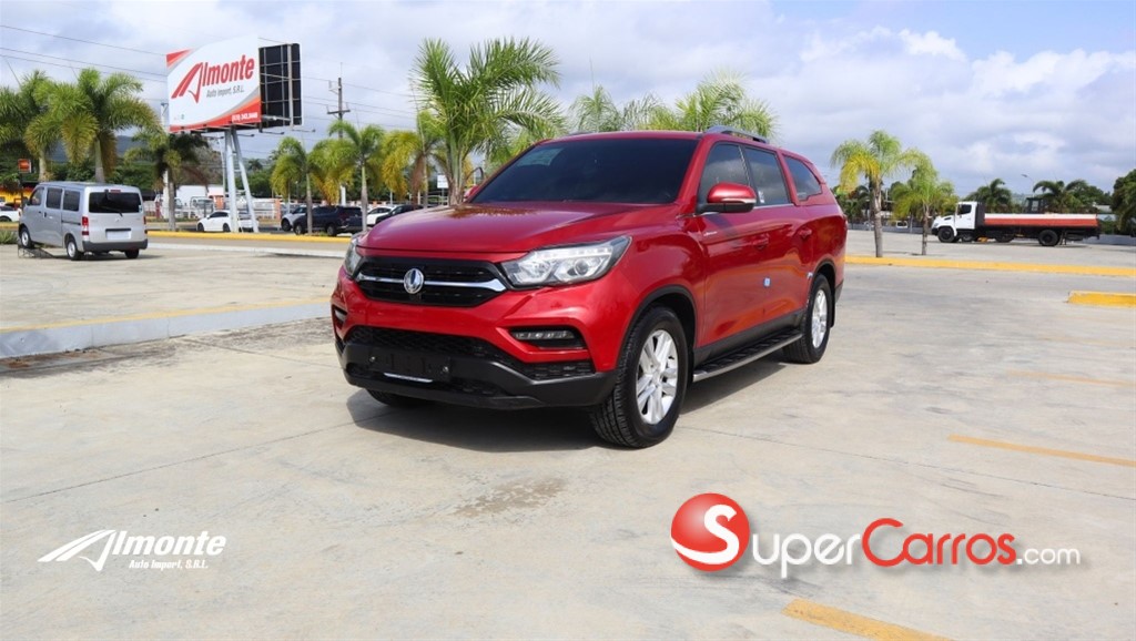 2020 KGM Rexton