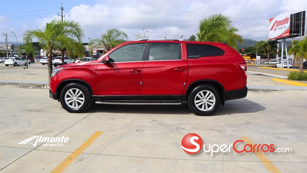 2020 KGM Rexton — foto 6 / 9