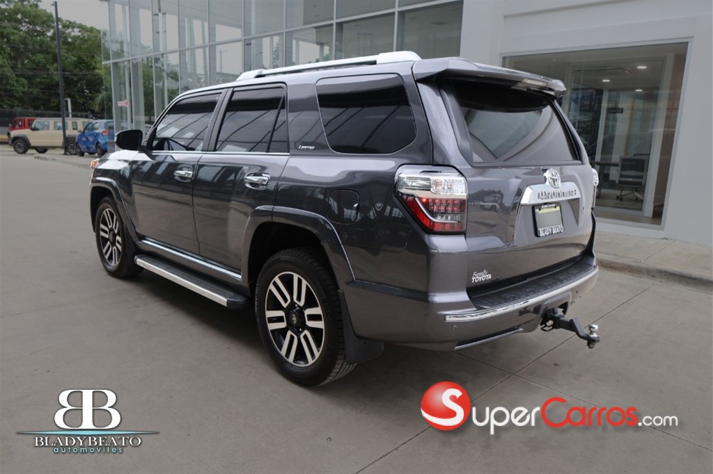 2022 Toyota 4 Runner Limited — foto 11 / 12