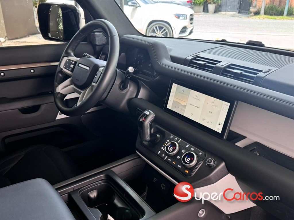 2024 Land Rover Defender 110 SE — foto 7 / 12