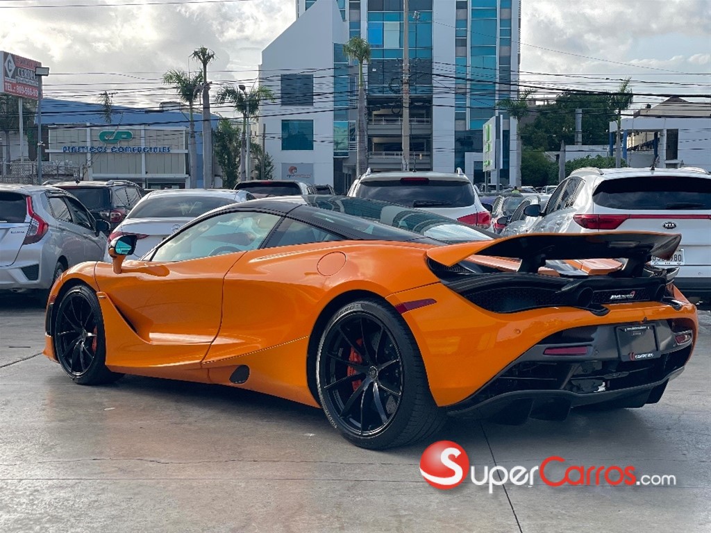 2018 McLaren 720 S Coupe — foto 4 / 9