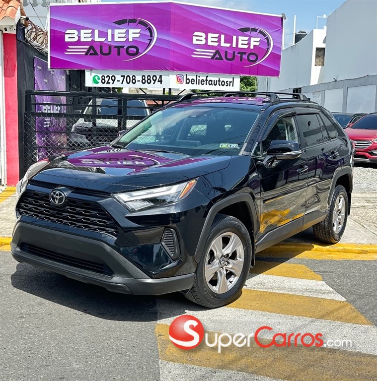 2023 Toyota RAV4 XLE PLUS