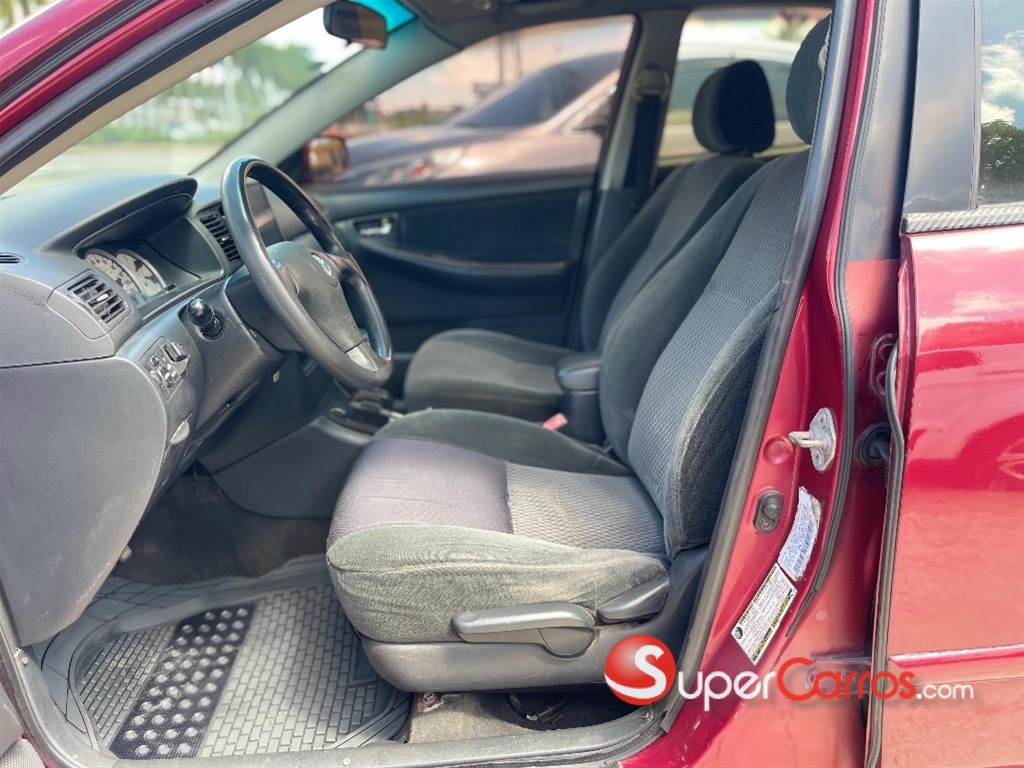 2005 Toyota Corolla S — foto 8 / 10