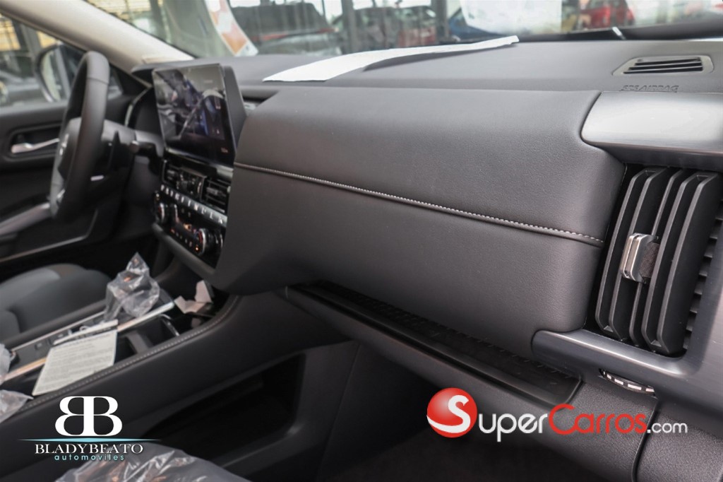 2027 Nissan Pathfinder Advance — foto 6 / 12