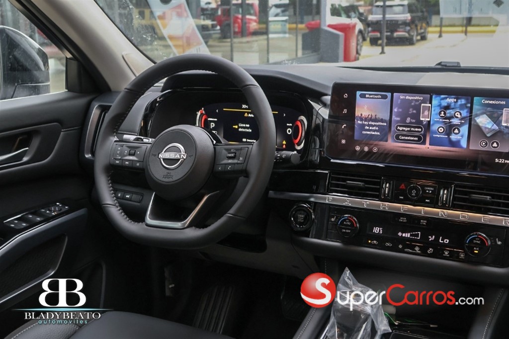 2027 Nissan Pathfinder Advance — foto 8 / 12