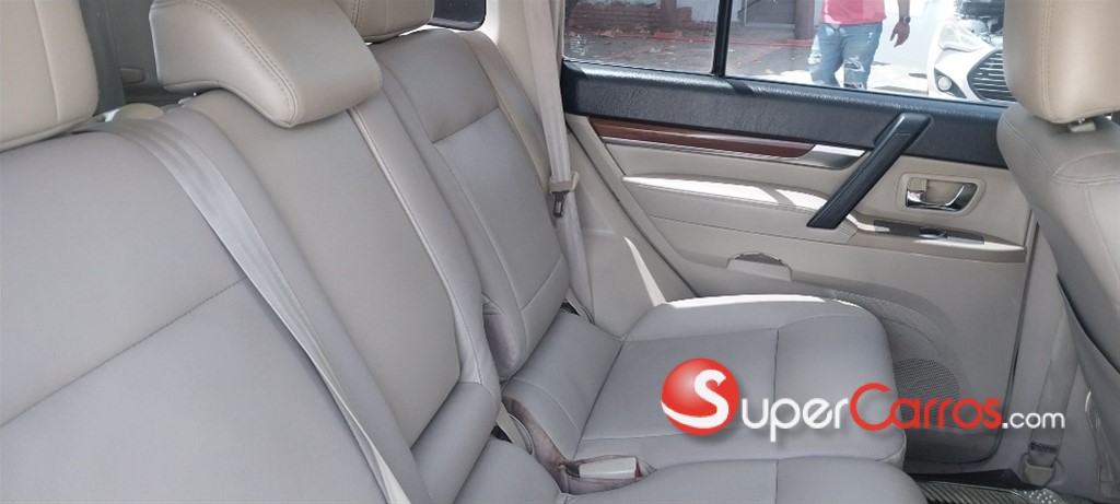 2008 Mitsubishi Motors Montero — foto 7 / 12