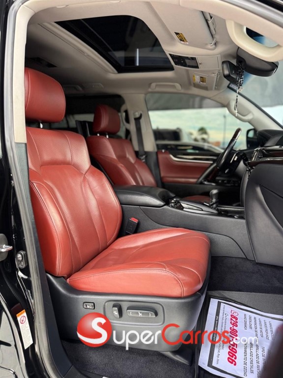 2016 Lexus LX 570 — foto 4 / 11