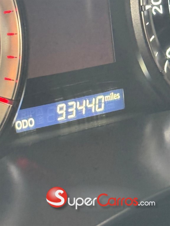 2016 Lexus LX 570 — foto 11 / 11