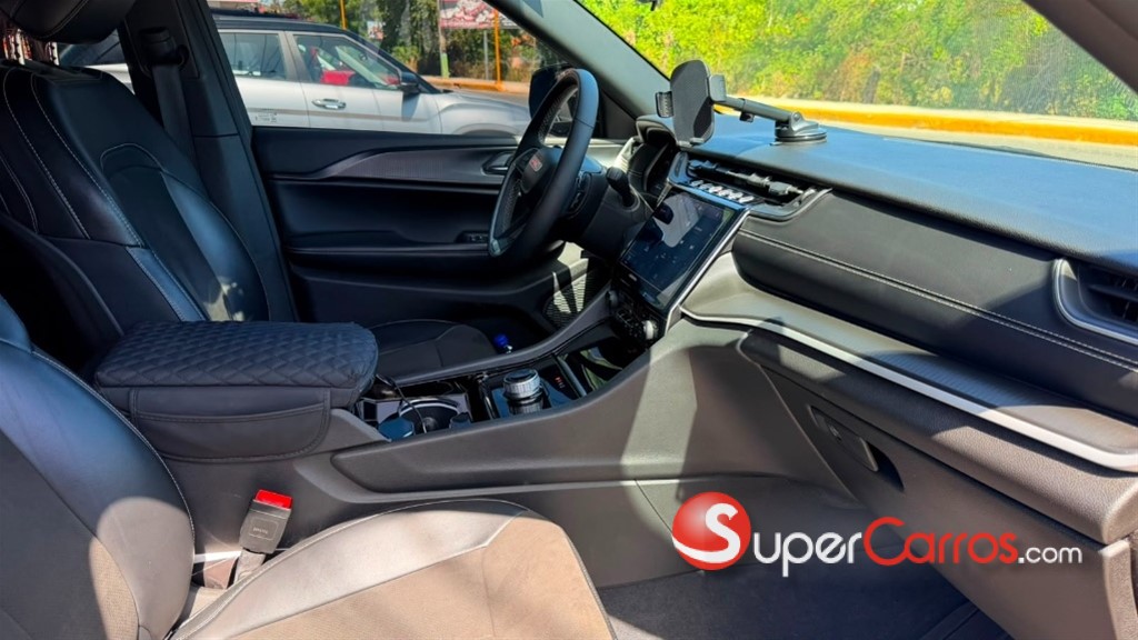 2024 Jeep Grand Cherokee Altitude — foto 8 / 12
