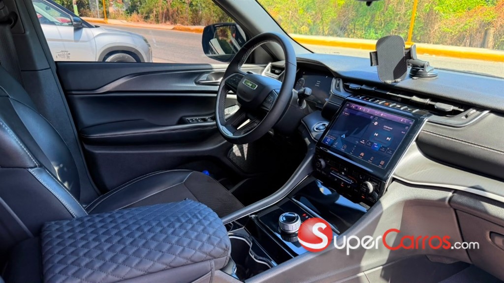 2024 Jeep Grand Cherokee Altitude — foto 12 / 12
