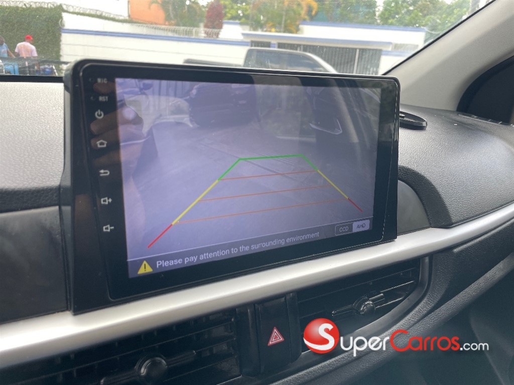2023 Kia Picanto L X — foto 8 / 10