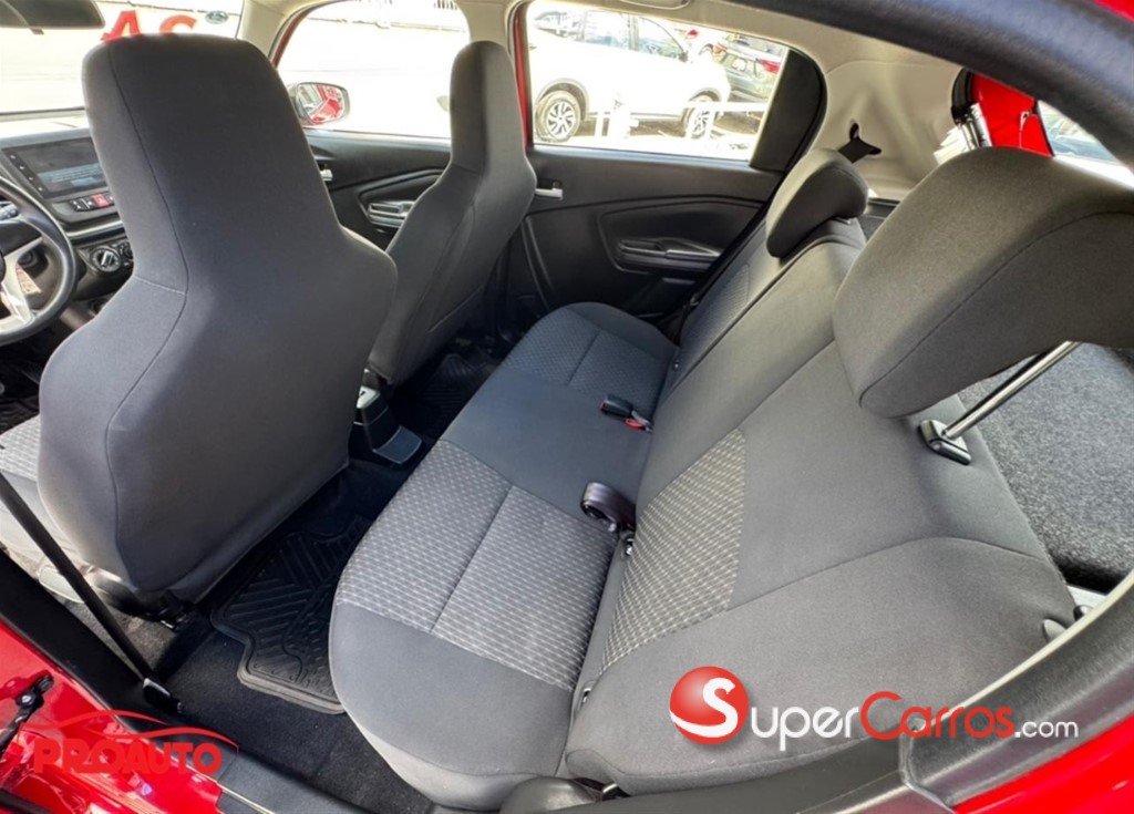 2024 Suzuki Celerio GL — foto 8 / 10