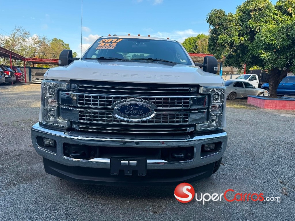 2017 Ford F 350 Super Duty — foto 4 / 12