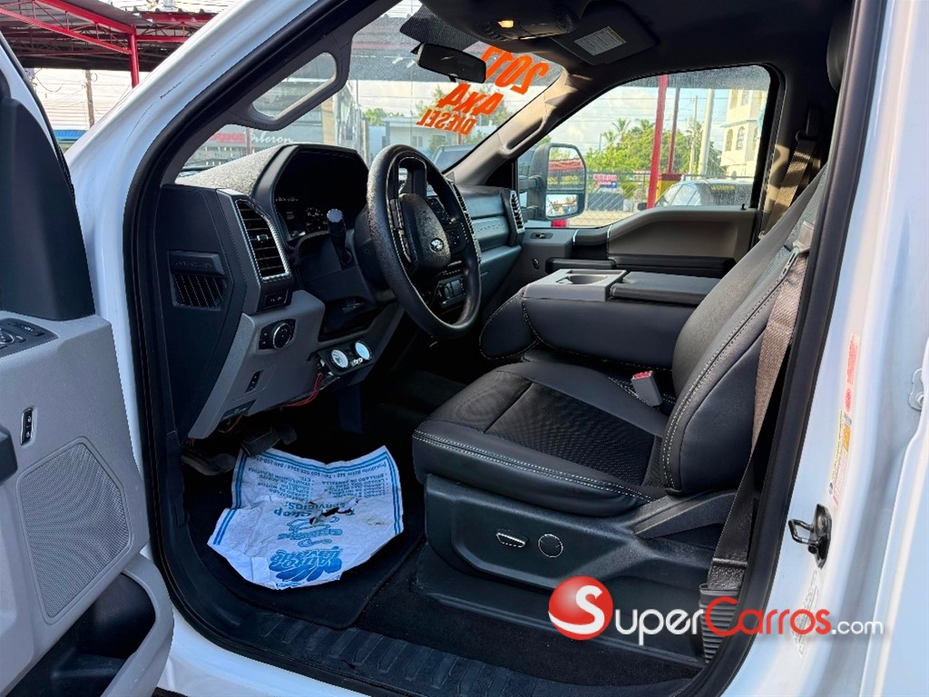 2017 Ford F 350 Super Duty — foto 9 / 12