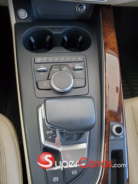 2017 Audi A4 — foto 10 / 12