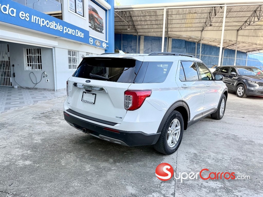 2020 Ford Explorer XLT 4WD — foto 3 / 12