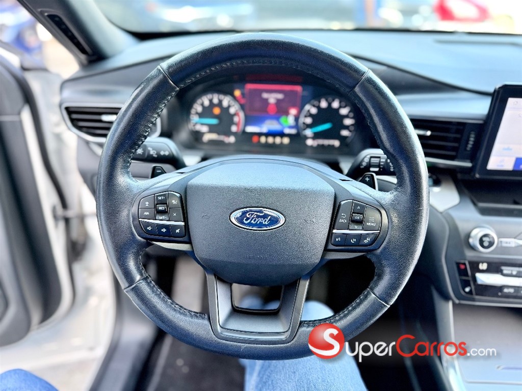 2020 Ford Explorer XLT 4WD — foto 7 / 12