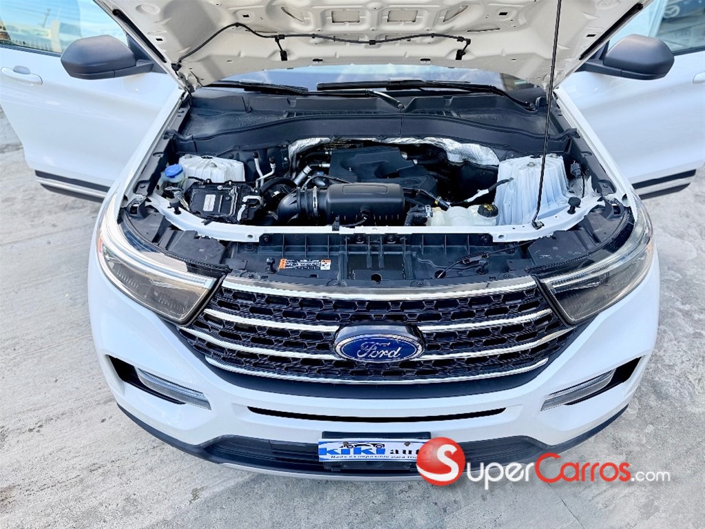 2020 Ford Explorer XLT 4WD — foto 12 / 12